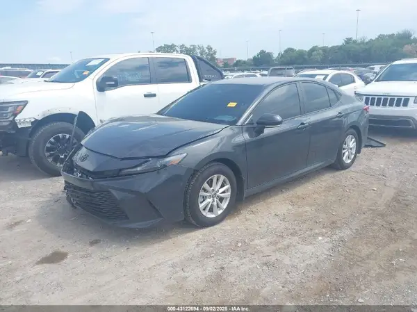 4T1DAACK4SU610203 2025 TOYOTA CAMRY - Image 2
