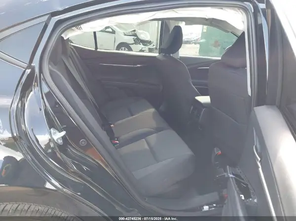 4T1DAACK4SU616440 2025 TOYOTA CAMRY - Image 8