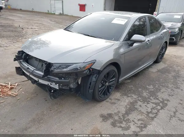 4T1DAACK4SU621637 2025 TOYOTA CAMRY - Image 2