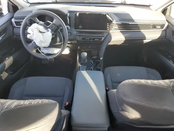4T1DAACK4SU626529 2025 TOYOTA CAMRY - Image 8