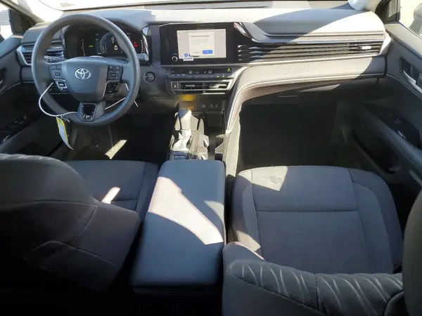 4T1DAACK4SU627650 2025 TOYOTA CAMRY - Image 8