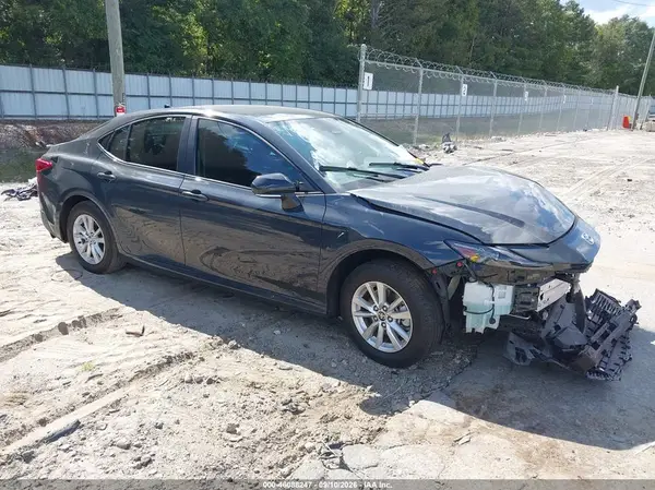 4T1DAACK4SU640687 2025 TOYOTA CAMRY - Image 1