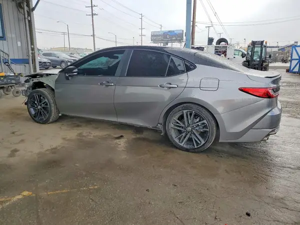4T1DAACK4SU643122 2025 TOYOTA CAMRY - Image 2