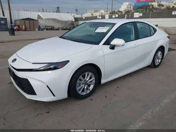 4T1DAACK4SU644058 2025 TOYOTA CAMRY - Image 2