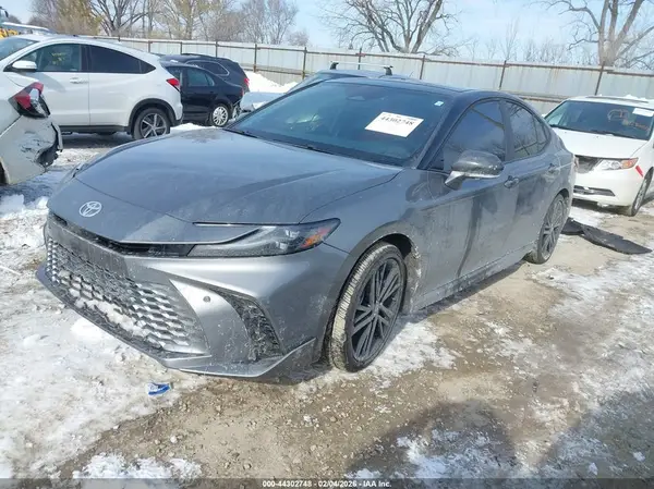4T1DAACK4SU644738 2025 TOYOTA CAMRY - Image 2