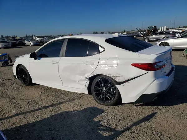 4T1DAACK4SU646215 2025 TOYOTA CAMRY - Image 2