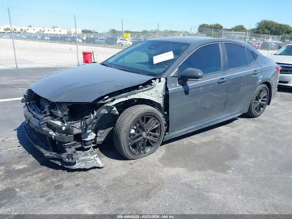 4T1DAACK4TU256832 2026 TOYOTA CAMRY - Image 2