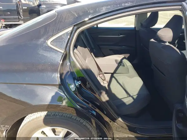 4T1DAACK4TU263036 2026 TOYOTA CAMRY - Image 8
