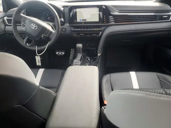 4T1DAACK4TU306788 2026 TOYOTA CAMRY - Image 8