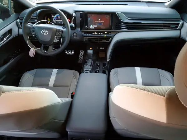 4T1DAACK4TU652954 2026 TOYOTA CAMRY - Image 8