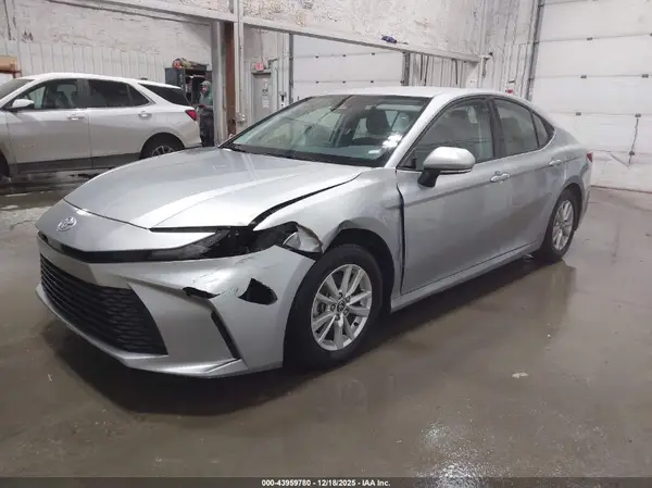 4T1DAACK5SU000455 2025 TOYOTA CAMRY - Image 2