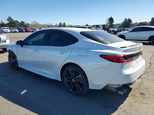 4T1DAACK5SU001122 2025 TOYOTA CAMRY - Image 2