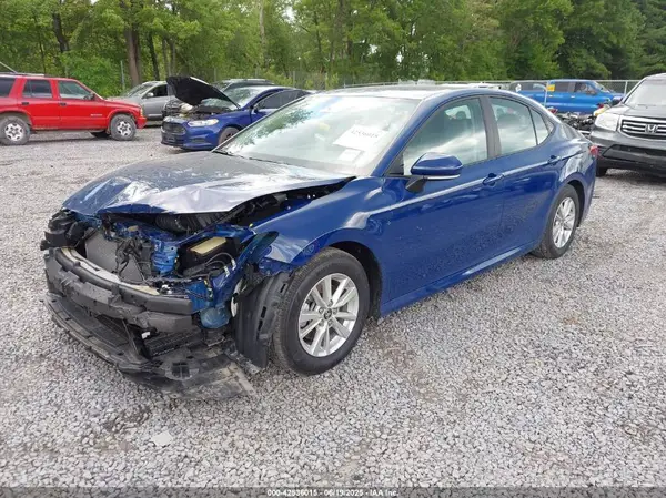 4T1DAACK5SU004537 2025 TOYOTA CAMRY - Image 2