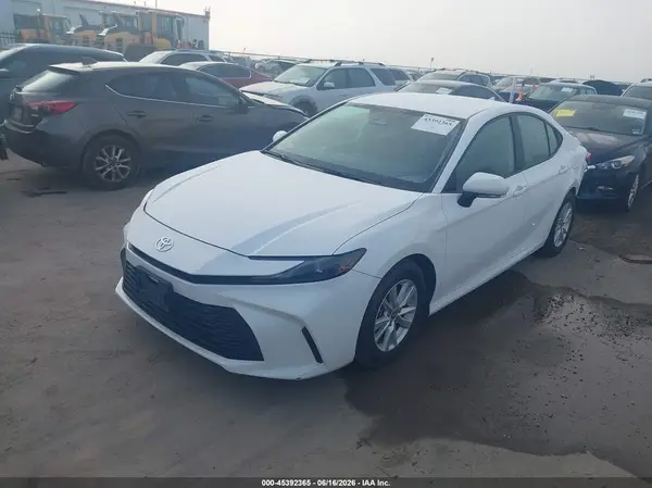 4T1DAACK5SU007826 2025 TOYOTA CAMRY - Image 2