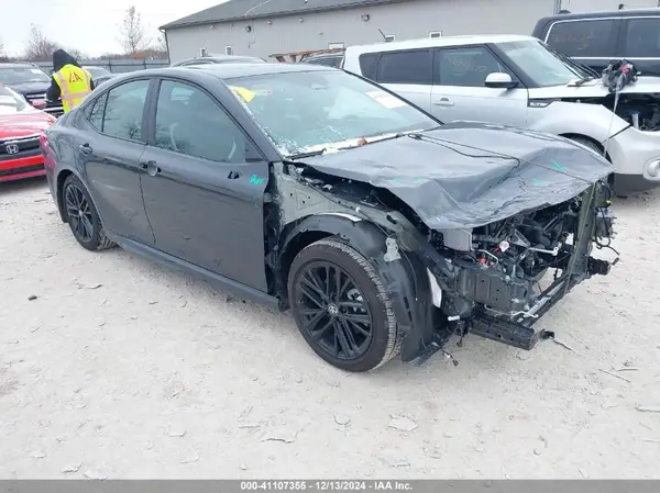 4T1DAACK5SU008300 2025 TOYOTA CAMRY - Image 1
