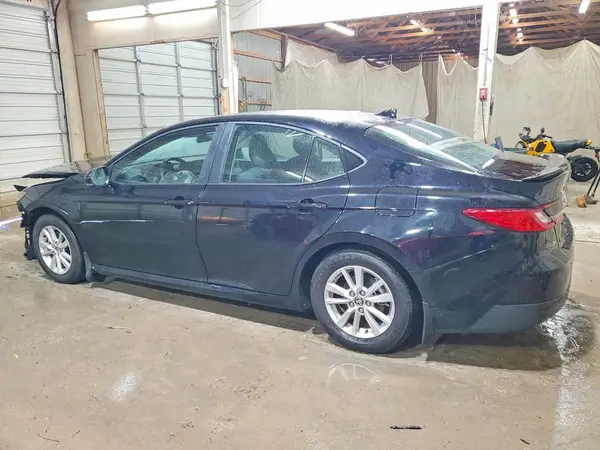 4T1DAACK5SU010371 2025 TOYOTA CAMRY - Image 2