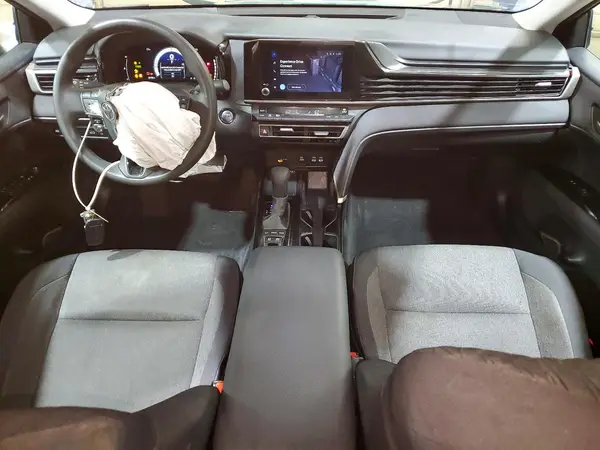 4T1DAACK5SU010371 2025 TOYOTA CAMRY - Image 8