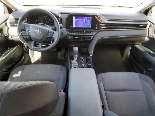 4T1DAACK5SU011763 2025 TOYOTA CAMRY - Image 8