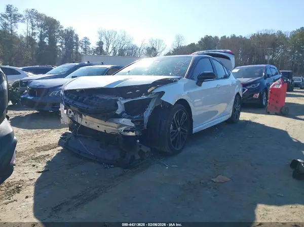 4T1DAACK5SU015232 2025 TOYOTA CAMRY - Image 2