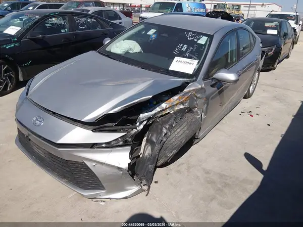4T1DAACK5SU015313 2025 TOYOTA CAMRY - Image 2