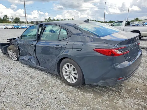 4T1DAACK5SU016199 2025 TOYOTA CAMRY - Image 2