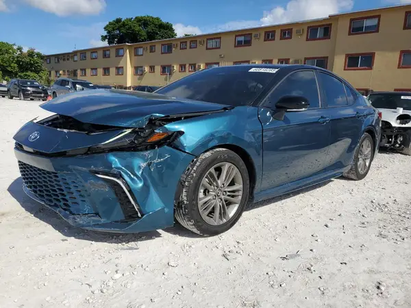 4T1DAACK5SU017580 2025 TOYOTA CAMRY - Image 1
