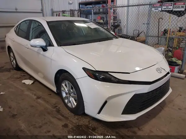4T1DAACK5SU017742 2025 TOYOTA CAMRY - Image 1