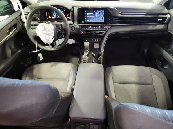 4T1DAACK5SU018177 2025 TOYOTA CAMRY - Image 8