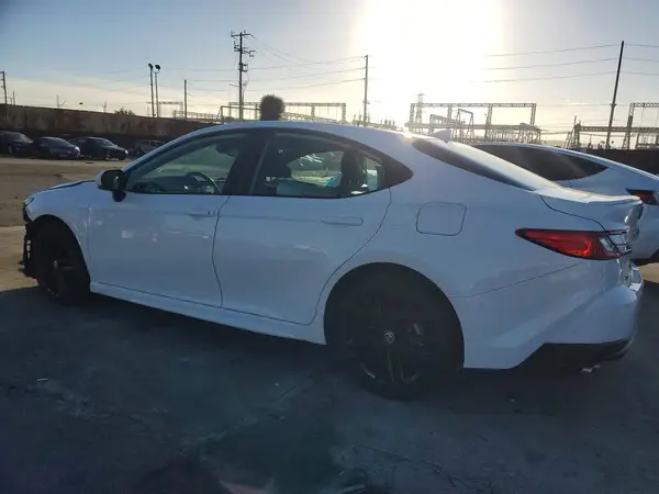 4T1DAACK5SU019345 2025 TOYOTA CAMRY - Image 2