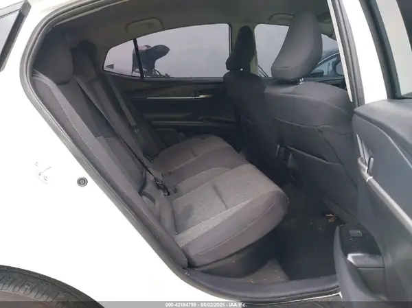 4T1DAACK5SU020706 2025 TOYOTA CAMRY - Image 8