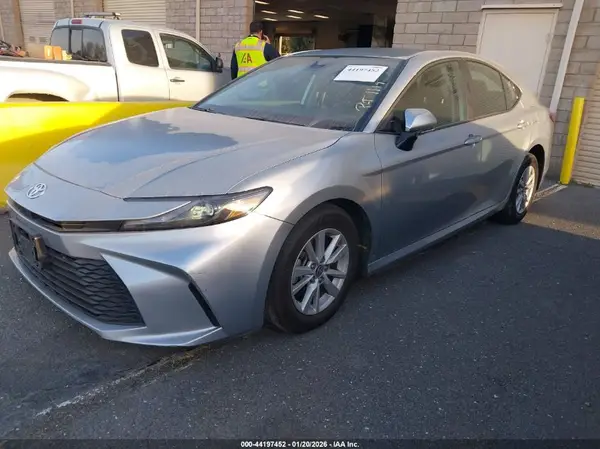 4T1DAACK5SU022519 2025 TOYOTA CAMRY - Image 2