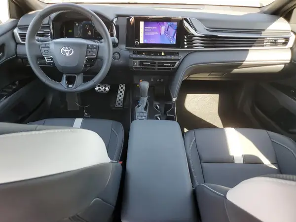 4T1DAACK5SU023962 2025 TOYOTA CAMRY - Image 8
