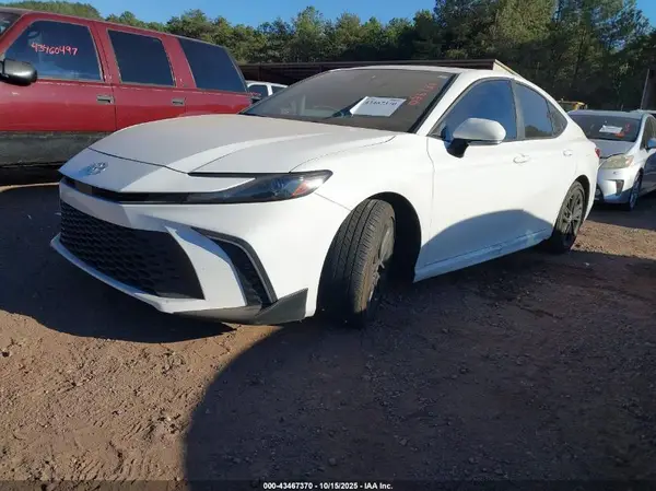 4T1DAACK5SU026134 2025 TOYOTA CAMRY - Image 2