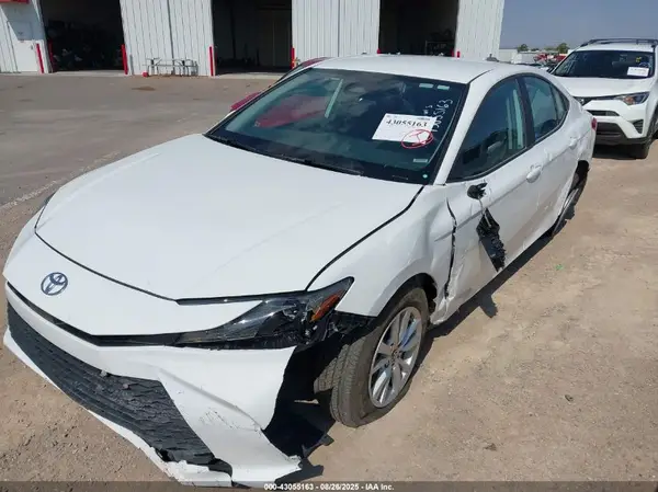 4T1DAACK5SU031222 2025 TOYOTA CAMRY - Image 2