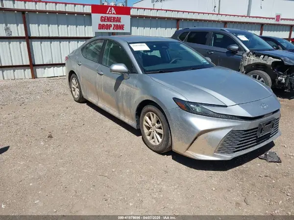 4T1DAACK5SU031916 2025 TOYOTA CAMRY - Image 1