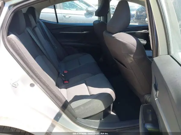 4T1DAACK5SU031916 2025 TOYOTA CAMRY - Image 8