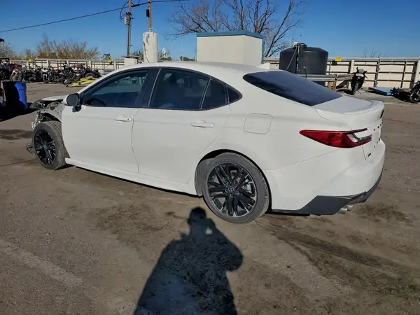 4T1DAACK5SU035741 2025 TOYOTA CAMRY - Image 2