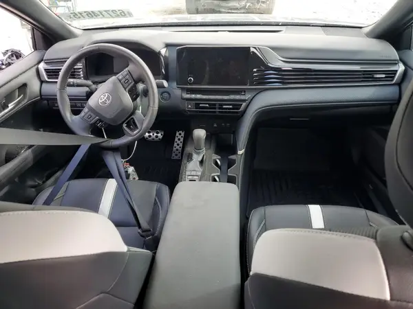 4T1DAACK5SU036677 2025 TOYOTA CAMRY - Image 8