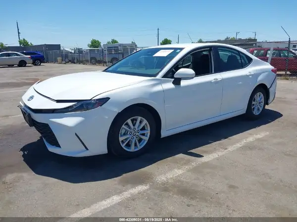 4T1DAACK5SU038879 2025 TOYOTA CAMRY - Image 2