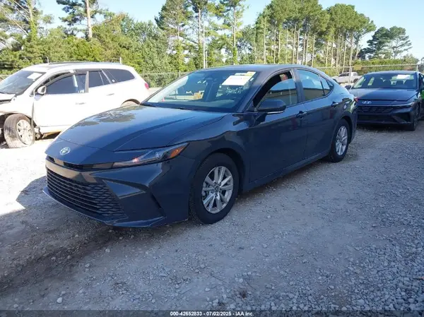 4T1DAACK5SU041975 2025 TOYOTA CAMRY - Image 2