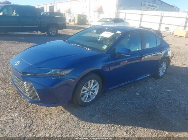 4T1DAACK5SU043256 2025 TOYOTA CAMRY - Image 2