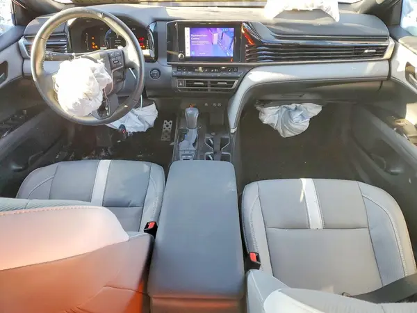 4T1DAACK5SU043841 2025 TOYOTA CAMRY - Image 8