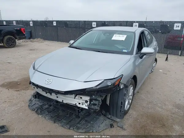 4T1DAACK5SU044293 2025 TOYOTA CAMRY - Image 2