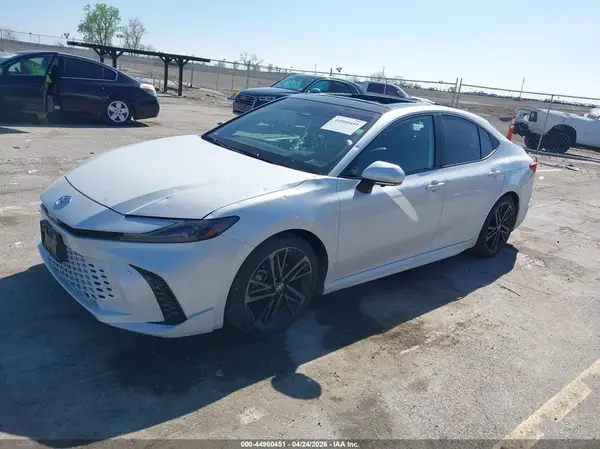 4T1DAACK5SU049994 2025 TOYOTA CAMRY - Image 2