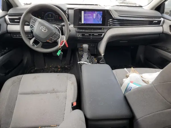 4T1DAACK5SU050966 2025 TOYOTA CAMRY - Image 8