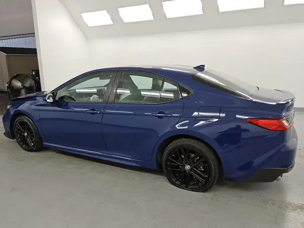 4T1DAACK5SU055357 2025 TOYOTA CAMRY - Image 2