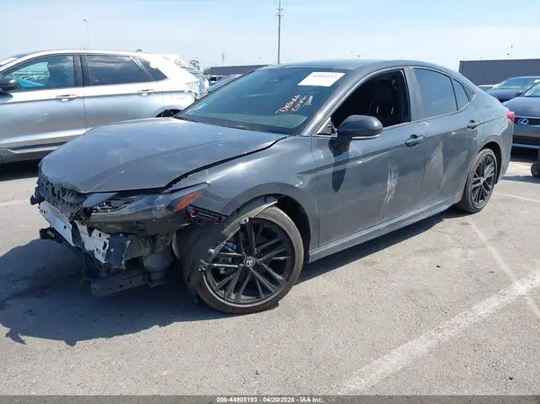 4T1DAACK5SU055505 2025 TOYOTA CAMRY - Image 2