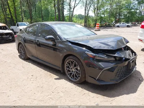 4T1DAACK5SU057027 2025 TOYOTA CAMRY - Image 1