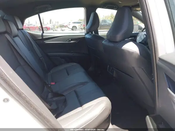 4T1DAACK5SU057609 2025 TOYOTA CAMRY - Image 8