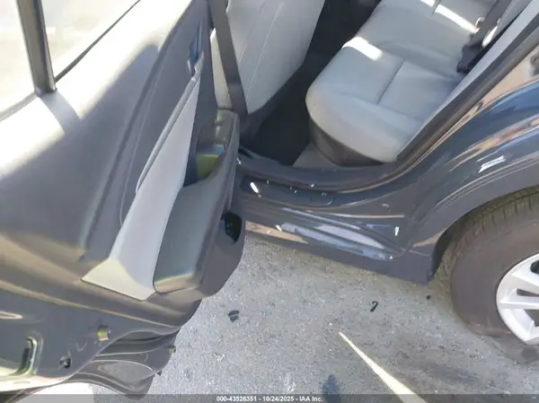 4T1DAACK5SU059294 2025 TOYOTA CAMRY - Image 8